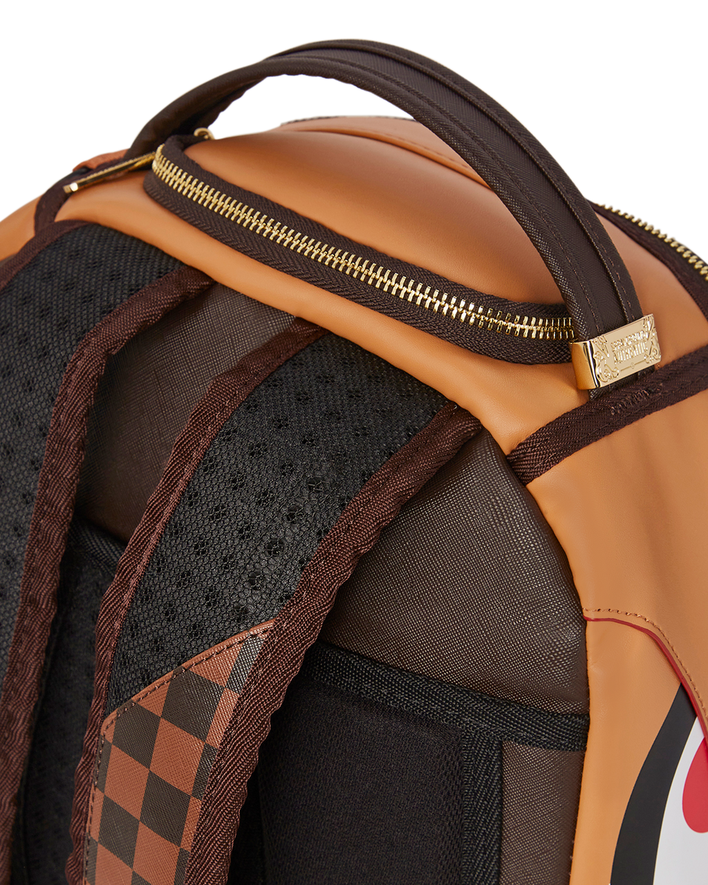 HENNY AIR TO THE THRONE BACKPACK (DLXV)